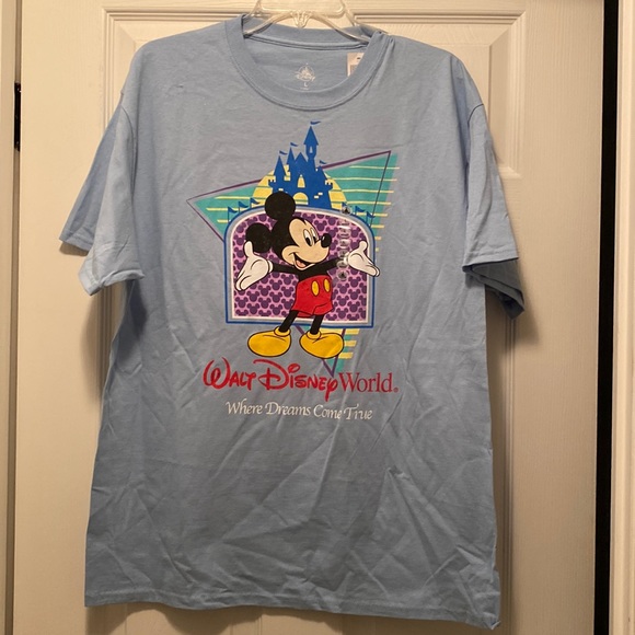 Walt Disney World Retro Mickey Short Sleeved T-Shirt - Picture 1 of 5